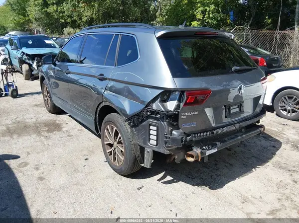 3VV2B7AX7KM182742 — 2019 Volkswagen Tiguan, фото 3 с аукциона IAAI, Задняя часть