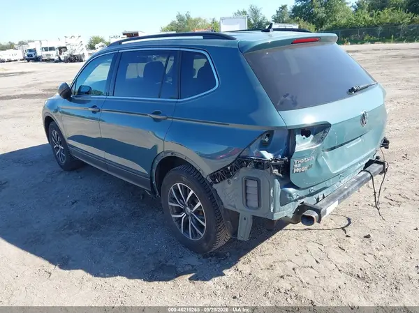 3VV2B7AX9KM160550 — 2019 Volkswagen Tiguan, фото 3 с аукциона IAAI, Задняя часть