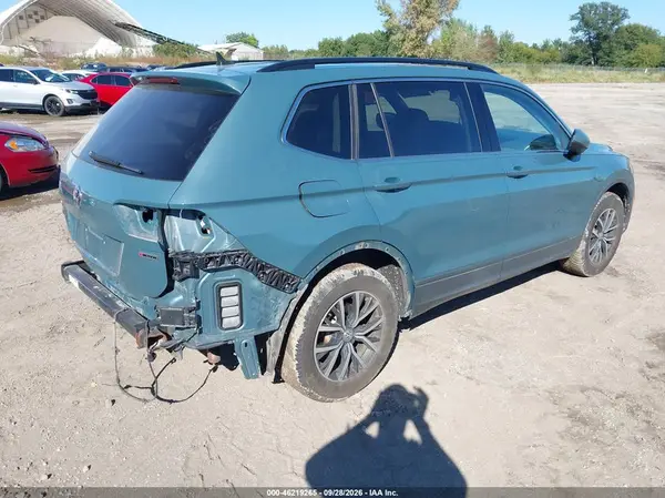 3VV2B7AX9KM160550 — 2019 Volkswagen Tiguan, фото 4 с аукциона IAAI, Задняя часть