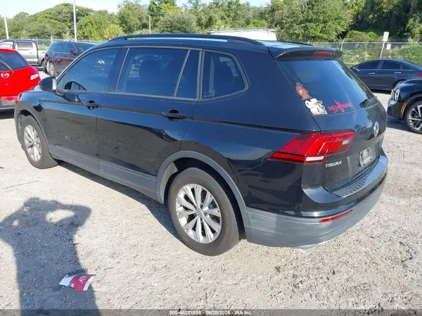 3VV1B7AX2KM088487 — 2019 Volkswagen Tiguan, фото 3 с аукциона IAAI, Передняя часть