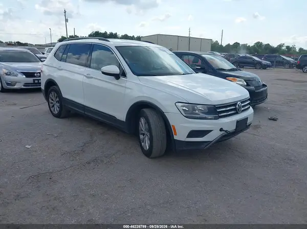 3VV2B7AX1KM046008 — 2019 Volkswagen Tiguan, Естественный износ (Normal Wear & Tear), фото до ремонта