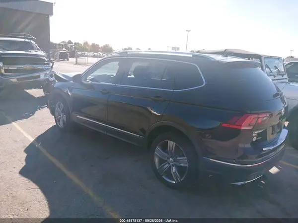 3VV3B7AXXLM097920 — 2020 Volkswagen Tiguan, фото 3 с аукциона IAAI, Передняя часть
