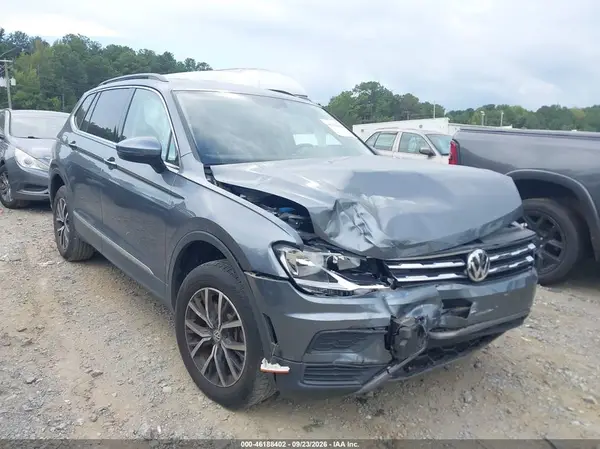 3VV3B7AX9LM157122 — 2020 Volkswagen Tiguan, Передняя часть (Front End), фото до ремонта
