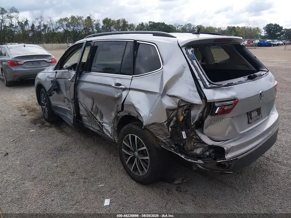 2020 VOLKSWAGEN TIGUAN VIN 3VV2B7AX3LM032533 фото 3