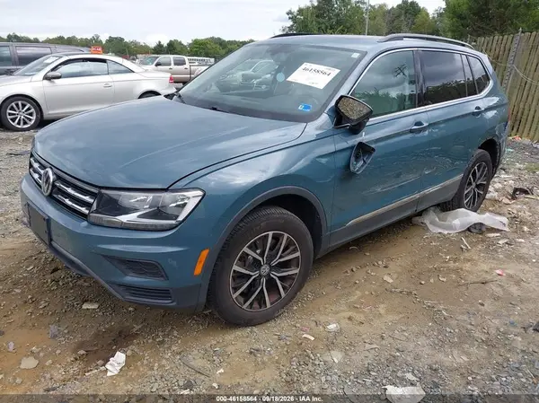 3VV2B7AX7MM050633 — 2021 Volkswagen Tiguan, фото 2 с аукциона IAAI 12.10.2026, Задняя часть