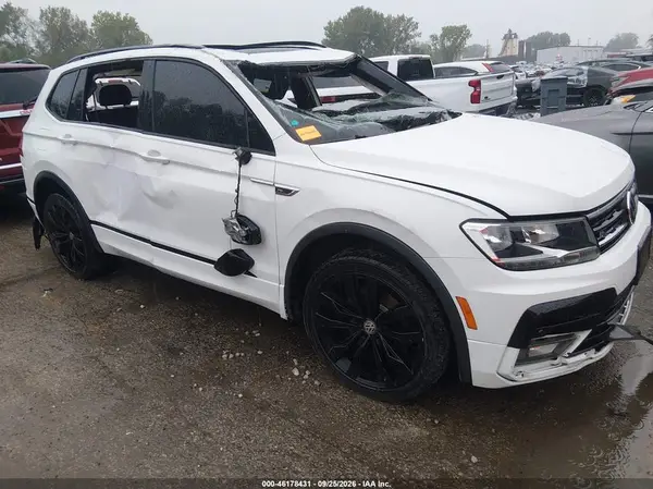 3VV2B7AX2MM088450 — 2021 Volkswagen Tiguan, Передняя часть (Front End), фото до ремонта