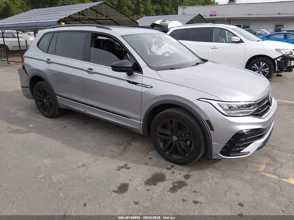 3VV8B7AX6NM173187 — 2022 Volkswagen Tiguan, Задняя часть (Rear), фото до ремонта