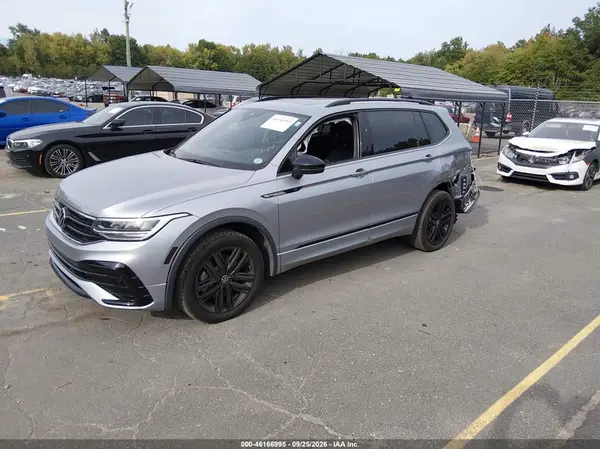 3VV8B7AX6NM173187 — 2022 Volkswagen Tiguan, фото 2 с аукциона IAAI, Задняя часть