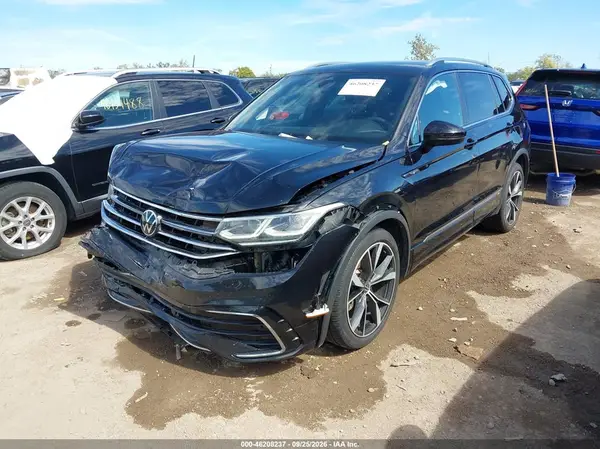 3VV4B7AX8NM112812 — 2022 Volkswagen Tiguan, фото 2 с аукциона IAAI, Передняя часть