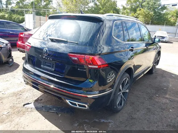 3VV4B7AX8NM112812 — 2022 Volkswagen Tiguan, фото 4 с аукциона IAAI, Передняя часть