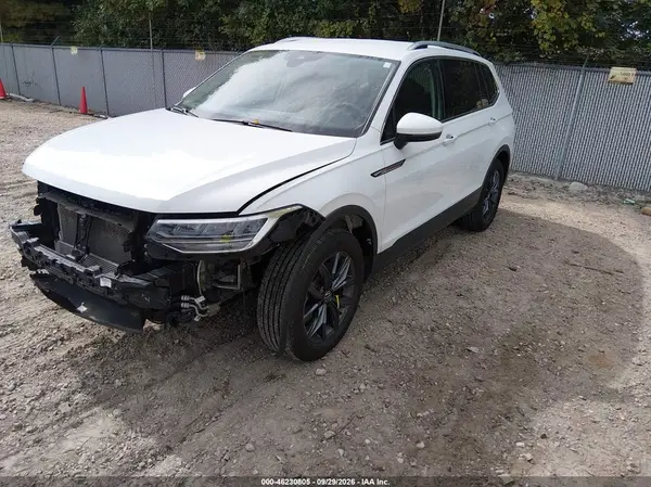 3VV2B7AX9NM080198 — 2022 Volkswagen Tiguan, фото 2 с аукциона IAAI, Передняя часть