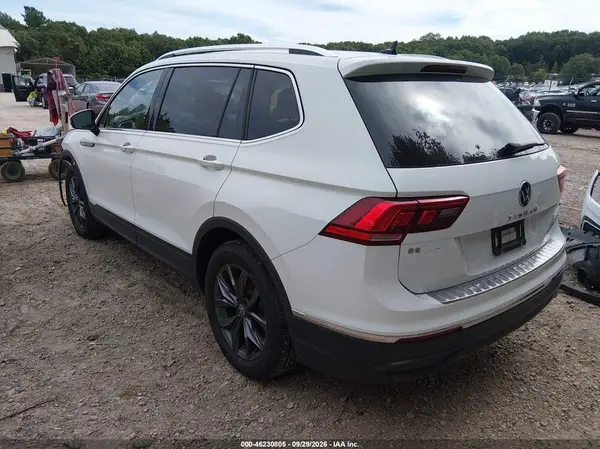 3VV2B7AX9NM080198 — 2022 Volkswagen Tiguan, фото 3 с аукциона IAAI, Передняя часть