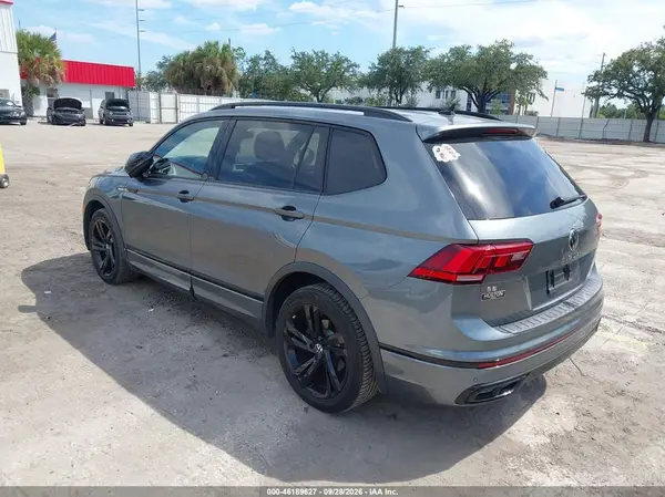 3VVCB7AX1PM022397 — 2023 Volkswagen Tiguan, фото 3 с аукциона IAAI, Правый бок