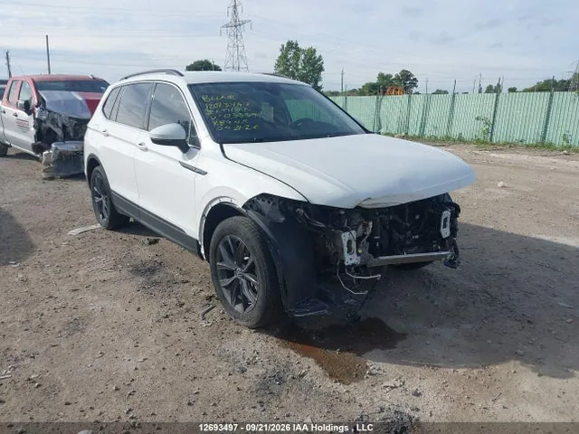 2024 Volkswagen Tiguan VIN 3VV2B7AX2RM033391 фото 1