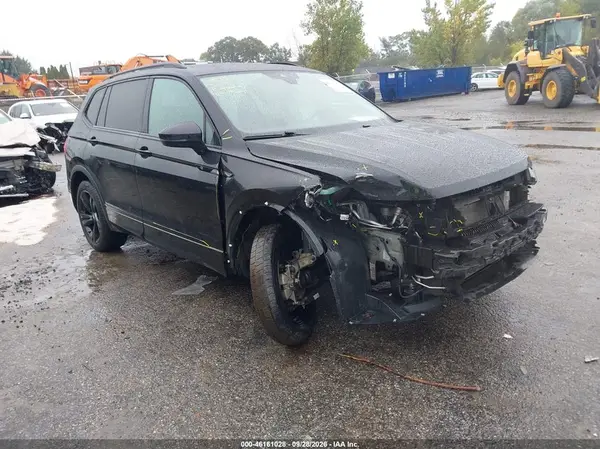 3VV8B7AX5RM225026 — 2024 Volkswagen Tiguan, Подвеска (Suspension), фото до ремонта