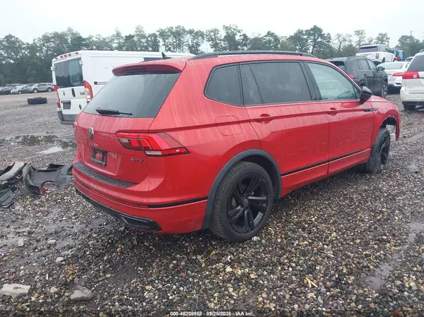 3VV8B7AX9RM173884 — 2024 Volkswagen Tiguan, фото 4 с аукциона IAAI, Передняя часть