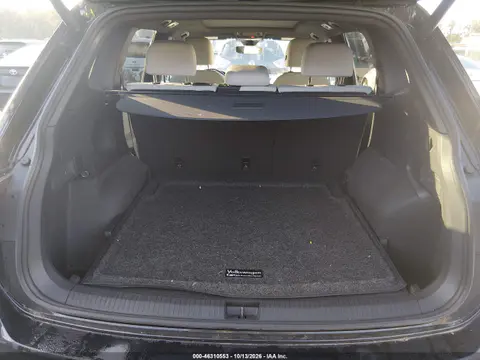 3VV8B7AX9RM142912 — 2024 Volkswagen Tiguan, Повреждение двигателя, фото до ремонта