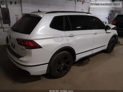 2024 Volkswagen Tiguan 2.0T Se R-Line Black VIN 3VV8B7AX0RM214371 фото 5