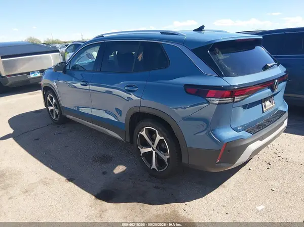 3VVNR7RM0SM073235 — 2025 Volkswagen Tiguan, фото 3 с аукциона IAAI, Передняя часть справа
