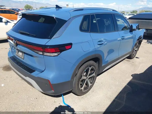 3VVNR7RM0SM073235 — 2025 Volkswagen Tiguan, фото 4 с аукциона IAAI, Передняя часть справа