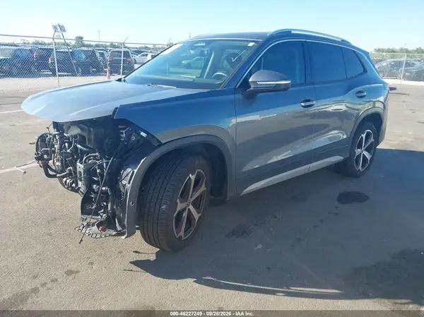 3VVMR7RM1SM072946 — 2025 Volkswagen Tiguan, фото 2 с аукциона IAAI, Передняя часть