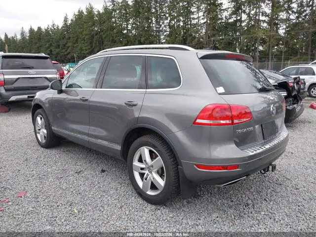 WVGEP9BP1ED012685 — 2014 Volkswagen Touareg Tdi Lux, фото 3 с аукциона IAAI 14.10.2026, Передняя часть