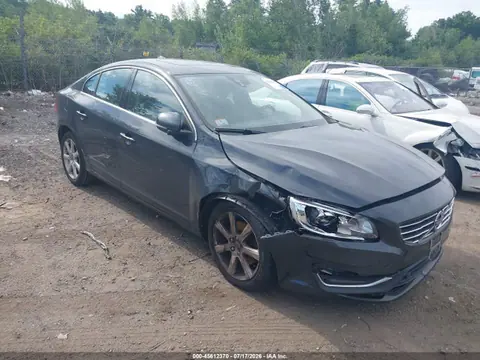 YV126MFK5G1399915 — 2016 Volvo S60 T5 Drive-E Premier, Передняя часть справа (Right Front), фото до ремонта