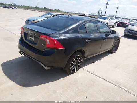2017 Volvo S60 T5 Dynamic VIN YV126MFL4H2438272 фото 4