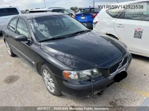 YV1RS59V142323538 — 2004 Volvo S60, Передняя часть, фото до ремонта