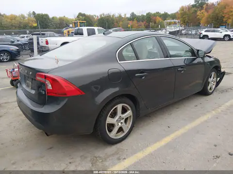 2012 Volvo S60 T5 VIN YV1622FSXC2045085 фото 4