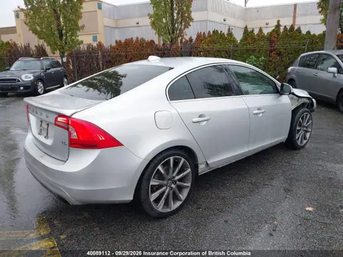 2015 Volvo S60 VIN YV149MFM3F2332014 фото 4