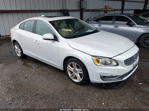 2015 Volvo S60 T5 Premier VIN YV140MFKXF1354493 фото 2