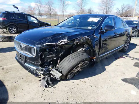 2025 Volvo S90 Plug-in Hybrid T8 Plus VIN LVYH60AE4SP441094 фото 2