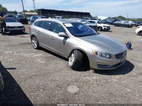 YV140MEK9F1265368 — 2015 Volvo V60 T5 Premier, Подвеска (Suspension), фото до ремонта