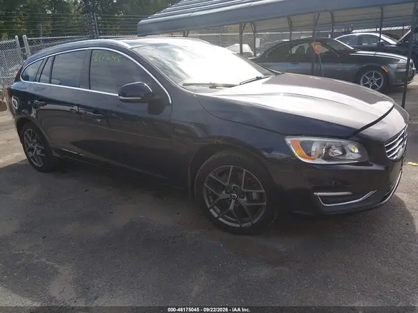 YV1612SK6G1312162 — 2016 Volvo V60, Ходовая часть (Undercarriage), фото до ремонта