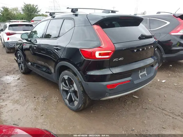 YV4162UK4K2153348 — 2019 Volvo XC40, фото 3 с аукциона IAAI 08.10.2026, Передняя часть