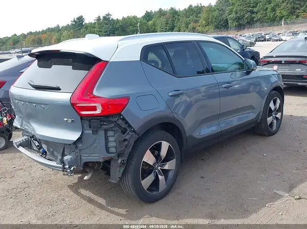 YV4162UK7M2472164 — 2021 Volvo XC40, фото 4 с аукциона IAAI, Задняя часть