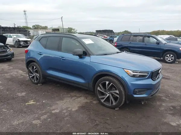 YV4162UMXM2405608 — 2021 Volvo XC40, Задняя часть (Rear), фото до ремонта