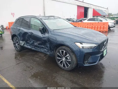 YV4L12RM9R1842495 — 2024 Volvo XC60 B5 Ultimate Dark Theme, Опрокидывание (Rollover), фото до ремонта