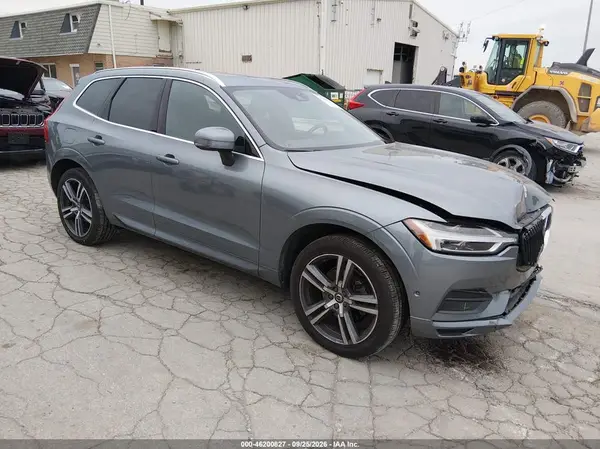 LYV102RK5KB241885 — 2019 Volvo XC60, Передняя часть (Front & Rear), фото до ремонта