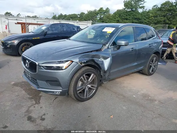 YV4102RK7M1813529 — 2021 Volvo XC60, фото 2 с аукциона IAAI 13.10.2026, Передняя часть слева