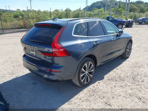 2022 VOLVO XC60 VIN YV4L12RK8N1040352 фото 4