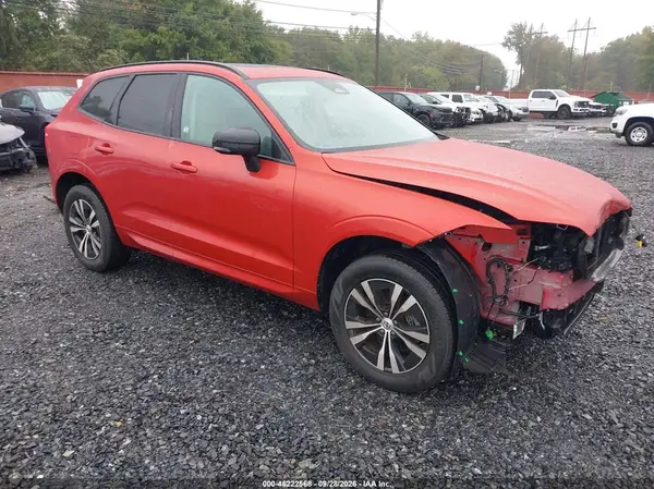 YV4L12RK3R1764147 — 2024 Volvo XC60, Передняя часть (Front End), фото до ремонта