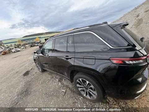 2023 Jeep Grand Cherokee Overland 4Xe VIN 1C4RJYD69PC611445 фото 3