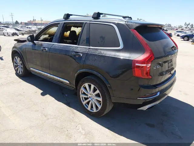 YV4A22PL2J1205581 — 2018 Volvo XC90 T6 Inscription, фото 3 с аукциона IAAI 30.09.2026, Пожар двигателя
