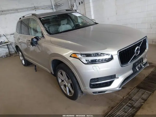 YV4BC0PK0G1081283 — 2016 Volvo XC90, Правый бок (Right Side), фото до ремонта