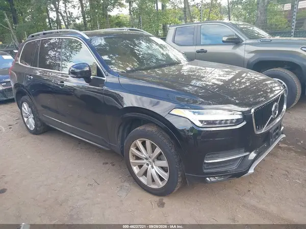 YV4A22PK8G1066671 — 2016 Volvo XC90, Повреждение двигателя (Engine Damage), фото до ремонта