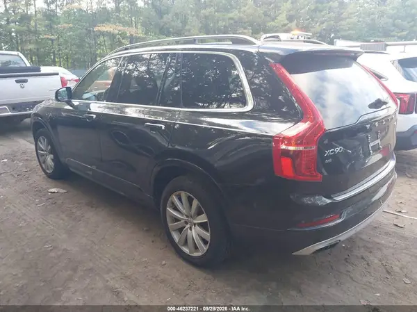YV4A22PK8G1066671 — 2016 Volvo XC90, фото 3 с аукциона IAAI 01.10.2026, Повреждение двигателя
