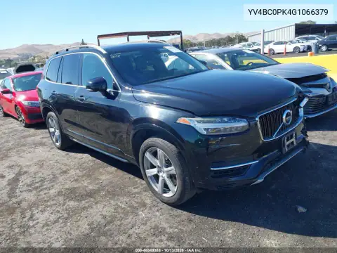 YV4BC0PK4G1066379 — 2016 Volvo XC90, Передний левый, фото до ремонта