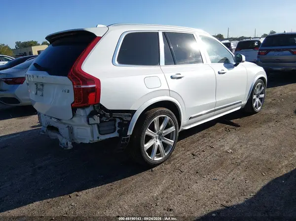 YV4BC0ZX5H1127300 — 2017 Volvo XC90, фото 4 с аукциона IAAI, Задняя часть